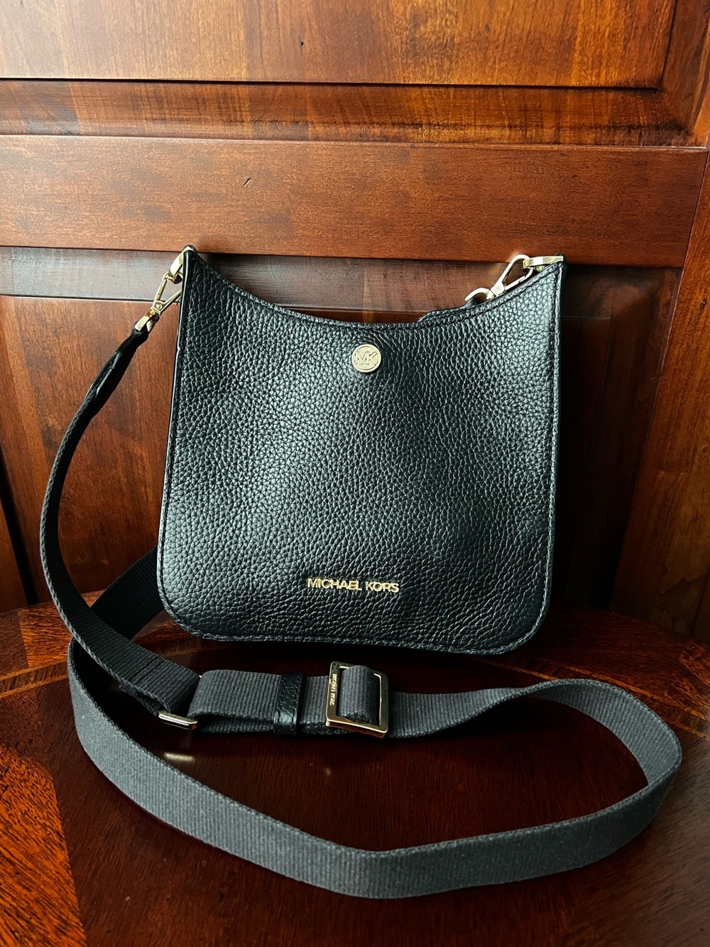 Michael Kors Briley small pebbled leather messenger bag, Style # 35S1G7BM1